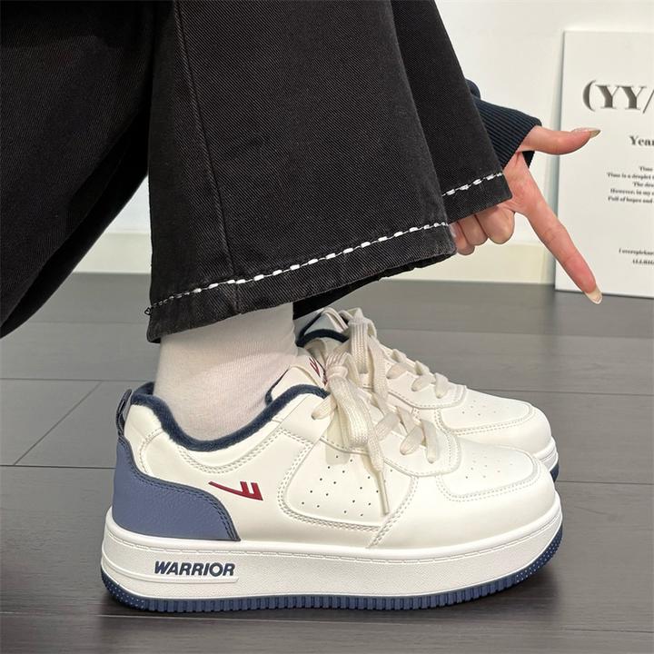 回力女款加绒板鞋秋冬季爆款百搭ins休闲小白鞋轻便厚底鞋子学生