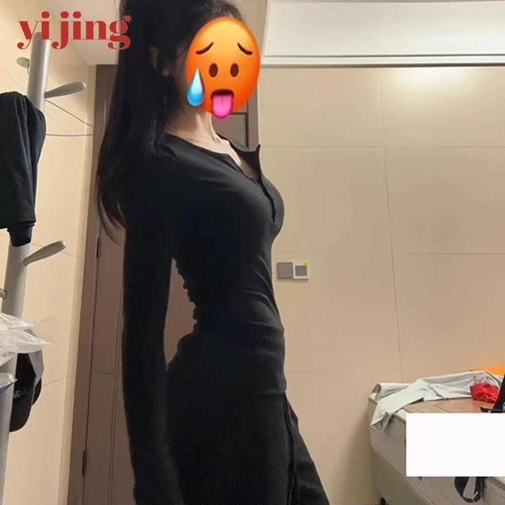 美式辣妹黑色V领钮扣长袖内搭T恤女春季2025新款修身收腰打底上衣