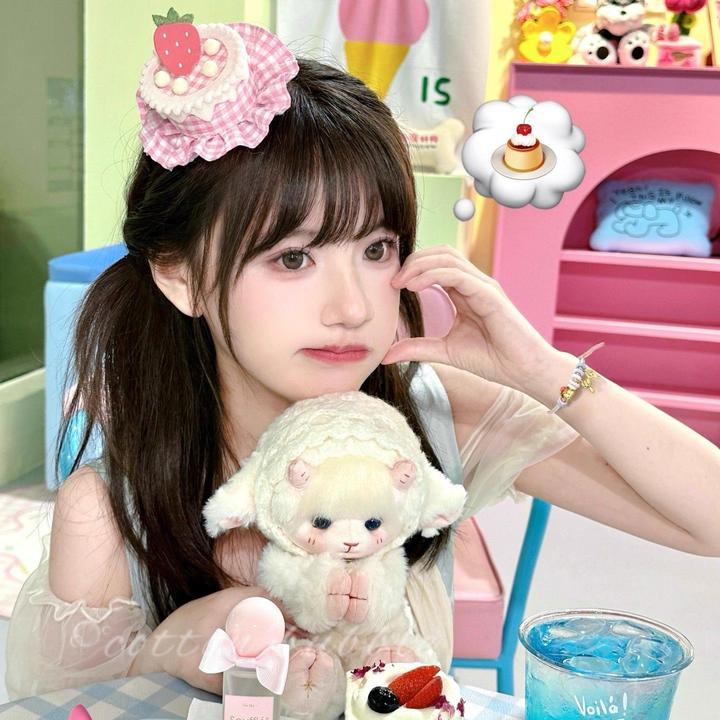 粉色草莓生日小蛋糕发夹可爱少女拍照道具头饰帽子千金小礼帽发饰