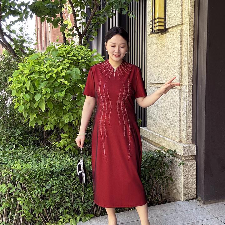 夏季女新品中老年结婚妈妈装喜婆婆大码宽松婚宴礼服酒红色连衣裙