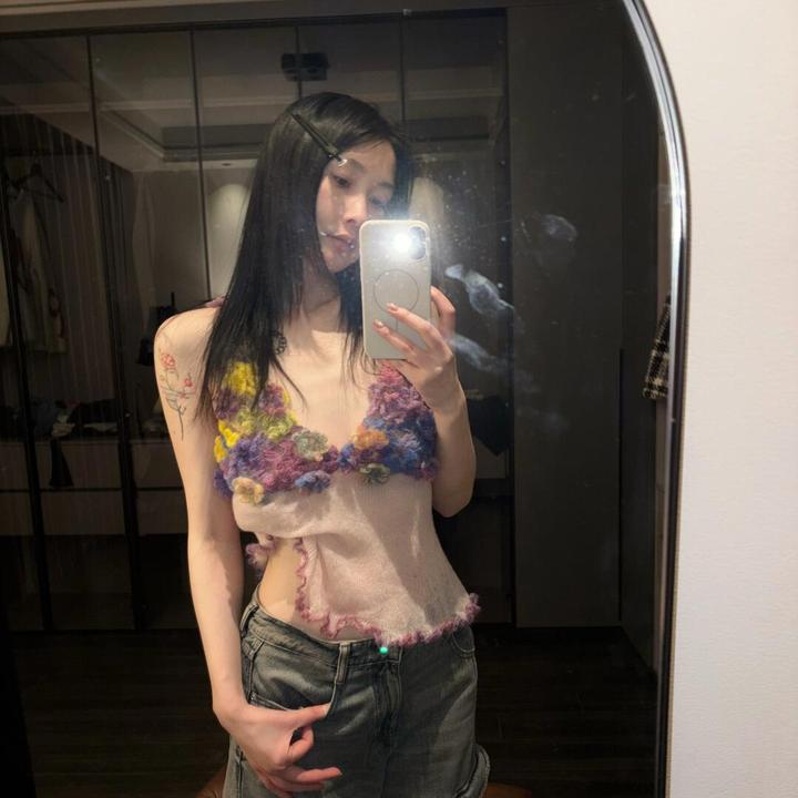 纯欲辣妹立体花朵针织吊带背心女春夏新款性感度假风修身无袖上衣