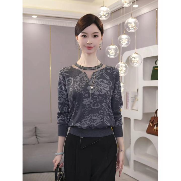 2025年秋季新款【8142】含绵羊毛烫钻镂空软糯灰色提花针织衫毛衣女