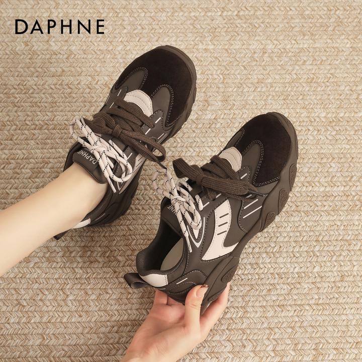 达芙妮德训鞋女秋季2025新款超火通勤百搭阿甘休闲鞋配阔腿裤厚底