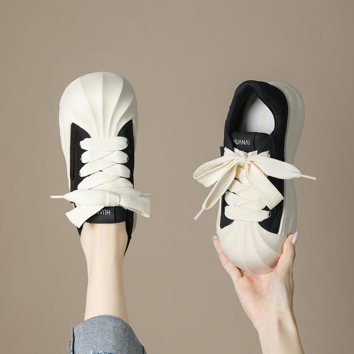 【热卖爆款】华耐小白鞋女厚底时尚百搭国潮运动休闲鞋简约增高女板