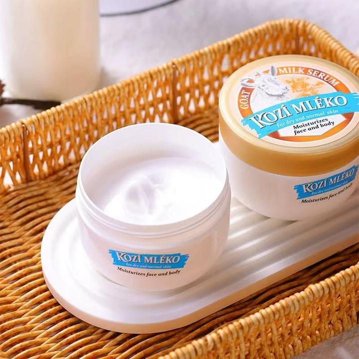 俄罗斯原装进口微斯娜·春羊奶保湿身体乳200g/瓶