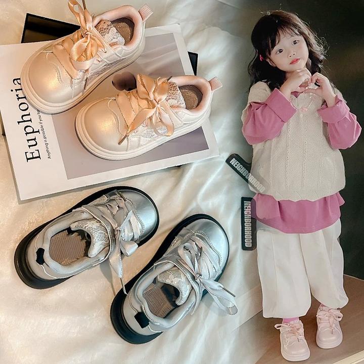 女童丝带公主风德训鞋春秋2025新款儿童鞋春秋款鞋板鞋休闲鞋软底