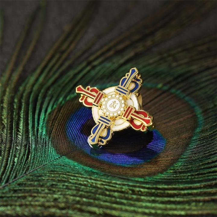 铜合金胸针 新款十字金刚金色胸章胸针个性设计感徽章男女款胸饰