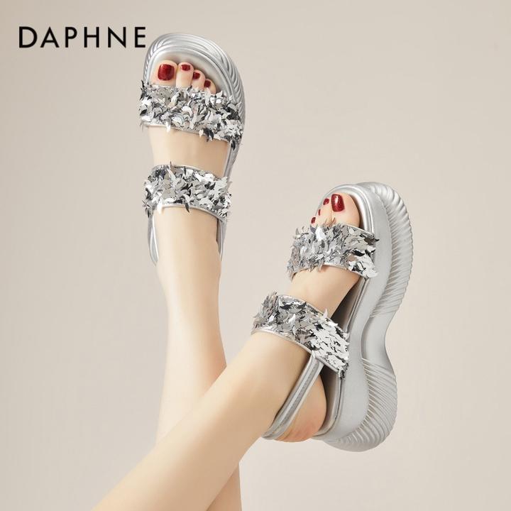 达芙妮厚底凉鞋女2025新款夏季亮片露趾松糕鞋百搭外穿增高沙滩鞋