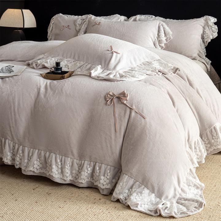 法式轻奢花边牛奶绒四件套床盖款公主风双面绒加绒加厚被套抗静电