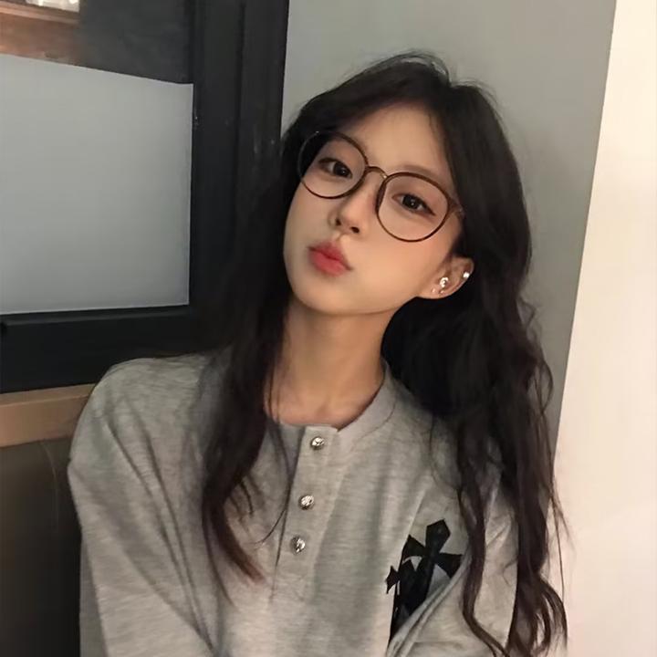 韩系复古十字架印花潮牌打底衫女内搭小众炸街高级感男友风上衣秋