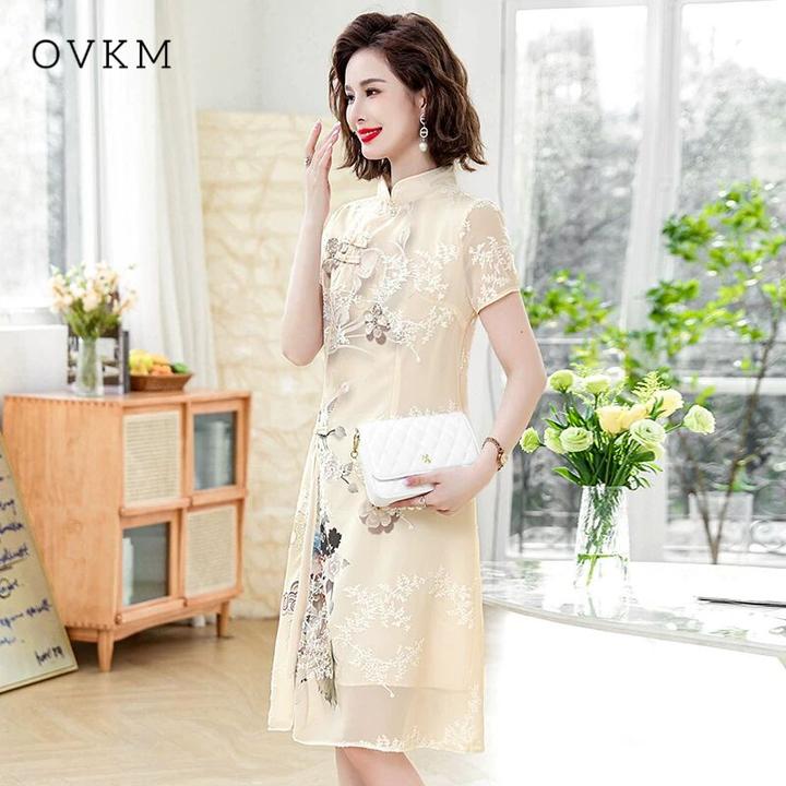 中老年女装四五十岁中年妈妈夏装阔太太连衣裙遮肚子减龄雪纺裙子