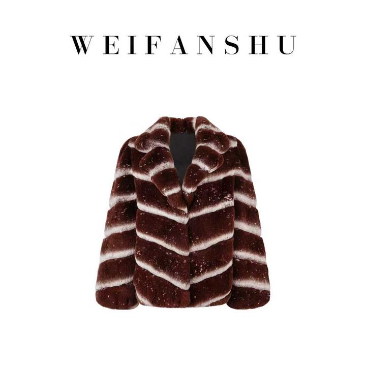 WEIFANSHU/魏凡舒【浮华星尘】秋冬新款条纹时尚保暖獭兔毛皮草外套