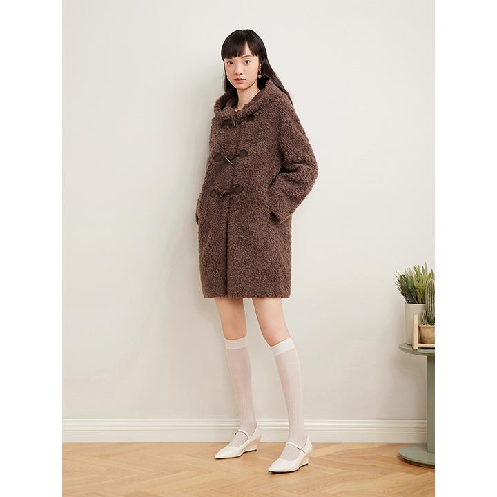 Goodland美地2024冬季新款中长款牛角扣连帽羊毛大衣LC34580430