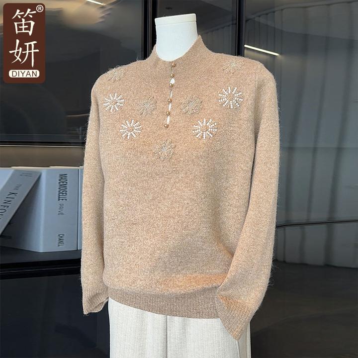 时尚中年妈妈秋冬装加厚毛衣2025新款上衣中老年女洋气针织打底衫