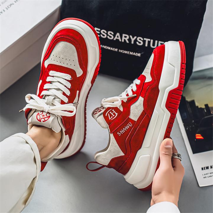 网红爆款男鞋2025秋季韩版潮流百搭板鞋男款厚底耐磨休闲运动潮鞋