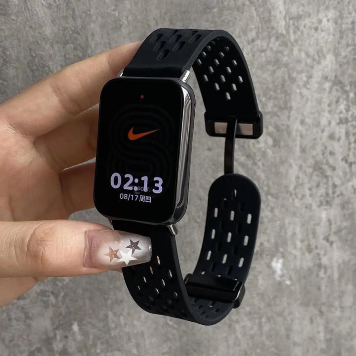 适用小米手环9pro表带8pro红米watch4/5磁吸腕带透气腕带硅胶春夏