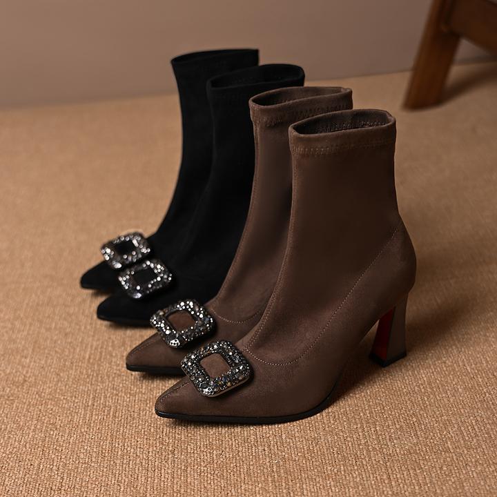2025秋冬新款尖头水钻方扣粗跟短靴女舒适绒面短筒弹力瘦瘦时装靴