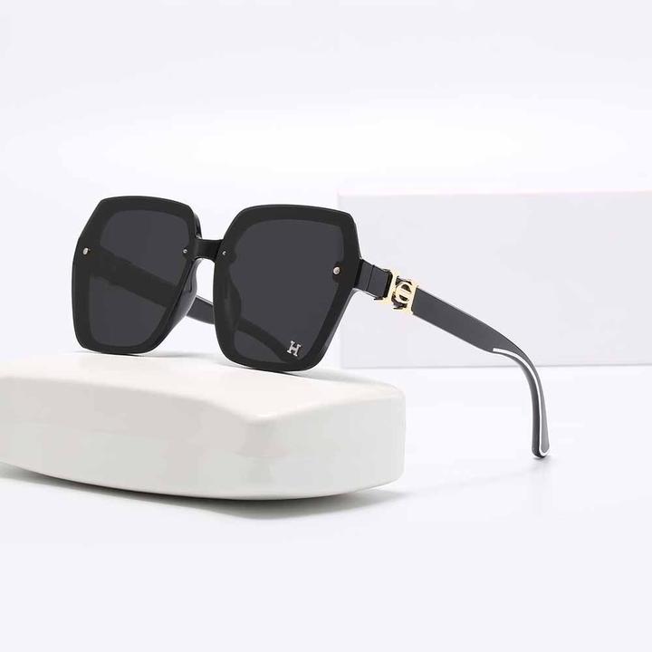 墨镜女2025新款时尚大框素颜偏光太阳镜显瘦防紫外线开车百搭眼镜