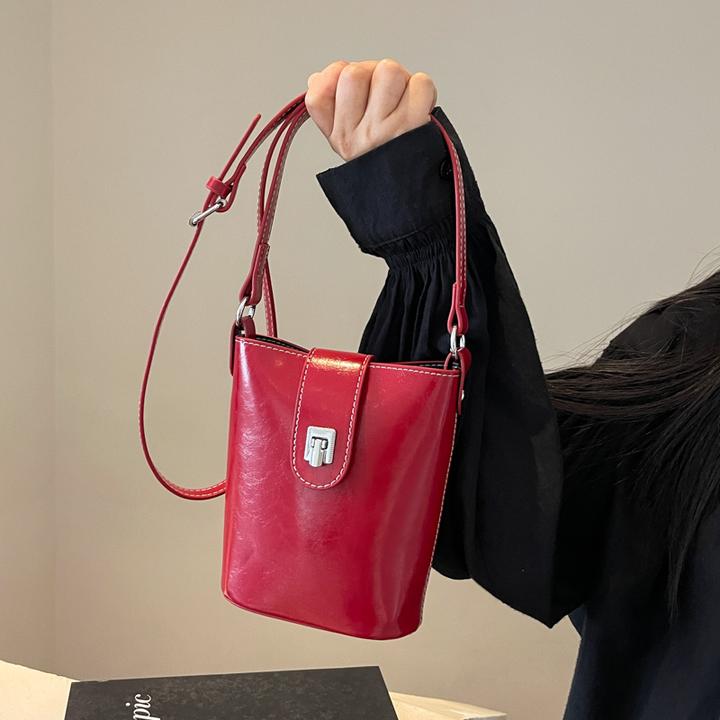 春夏流行简约小包包女2025新款潮时尚休闲手机包小方包洋气斜挎包