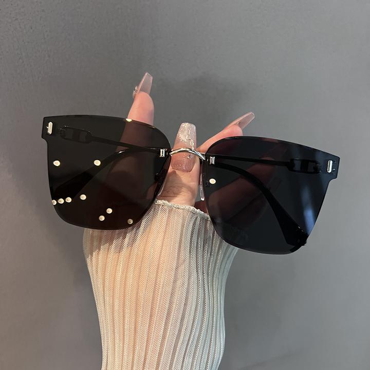 LAOPING无框墨镜女高级感显脸小防紫外线大脸显瘦太阳镜潮黑超潮