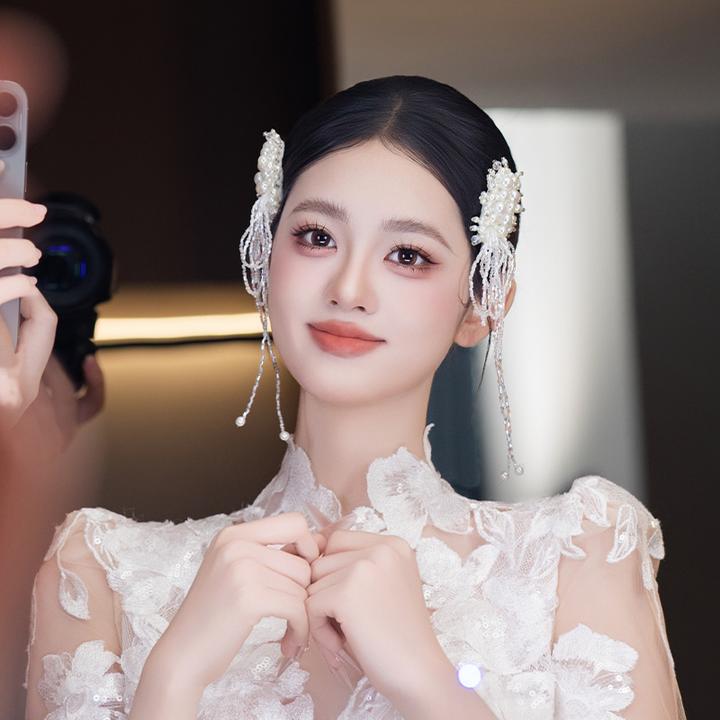 合金树脂婚庆饰品 新娘发饰白色串珠流苏发夹甜美晨袍配饰品D0597