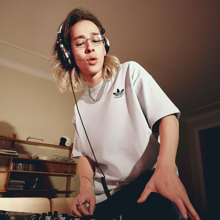 Adidas阿迪达斯三叶草【官方正品】男子夏季纯棉运动短袖T恤JN1675