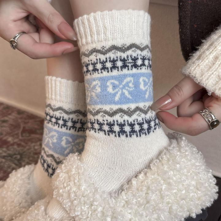 女士中筒袜子羊毛费尔岛风格女青年秋冬加绒加厚200双针缝制袋装