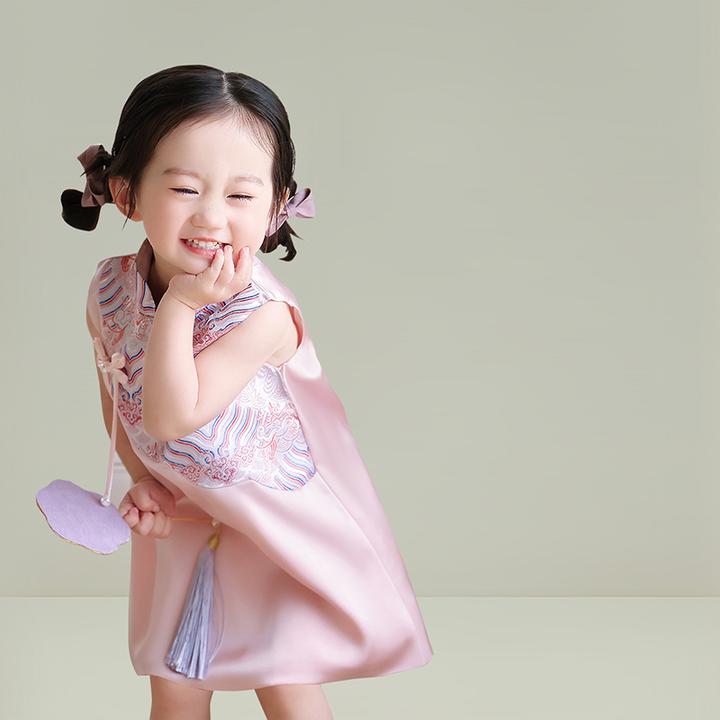 女童旗袍粉色夏装2025新款改良汉服连衣裙夏季中式儿童生日公主裙