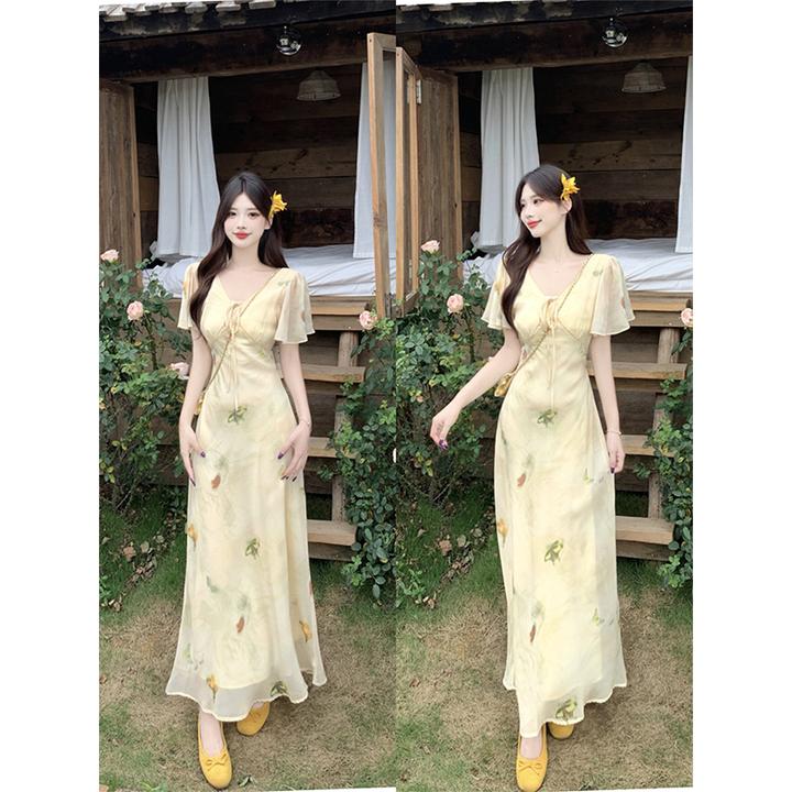 大码法式高级感V领碎花连衣裙女夏胖mm温柔风小飞袖遮肉显瘦长裙