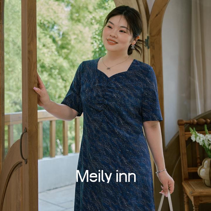 美丽客栈原创高端大码女装年轻版桑蚕丝真丝2025新款连衣裙奢侈品