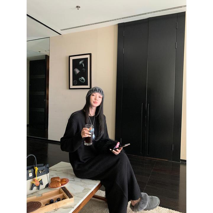 区区欧阳"one-piece懒人裙"UM*A私服系列!32支轻柔羊毛连衣裙内搭