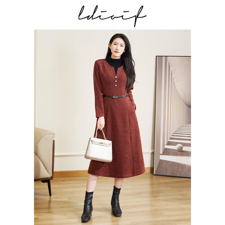 奢感金丝线混纱织绒工艺进口法兰绒半高领保暖连衣裙#DLQ18952spk