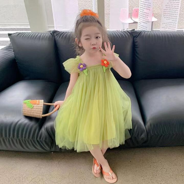 女童连衣裙夏款2025新款小童立体花朵公主裙女宝宝小飞袖蓬蓬纱裙