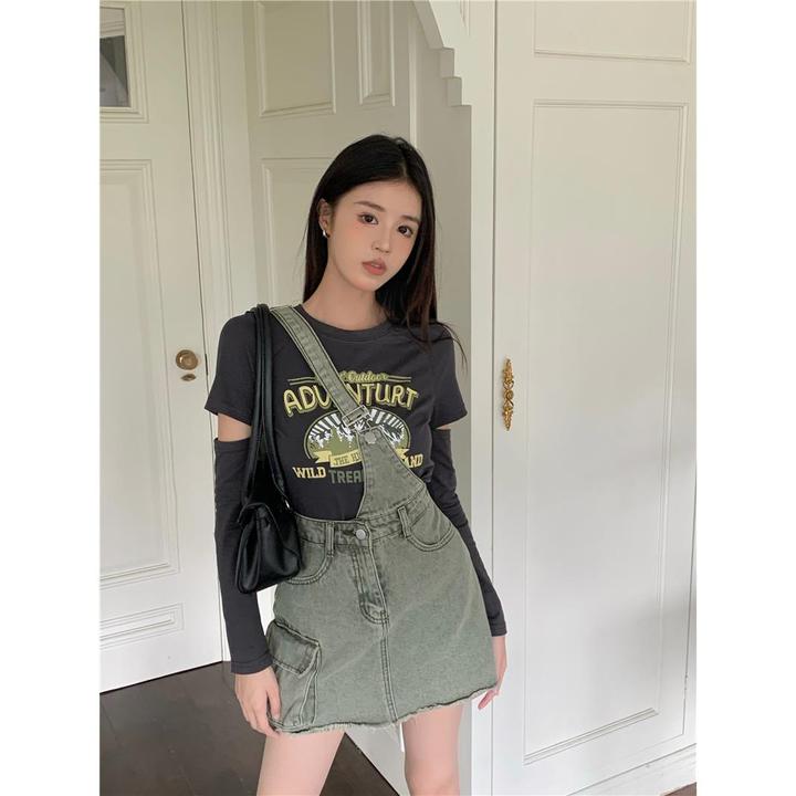 大码胖mm韩版百搭休闲镂空长袖T恤+港风复古牛仔背带短裙两件套女