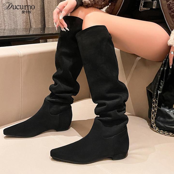 DUCURNO时尚小方头麂皮绒低跟瘦瘦靴女百搭过膝长筒靴褶皱堆堆靴