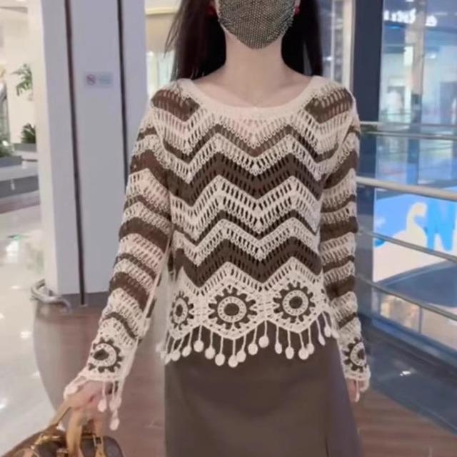 设计感条纹流苏针织衫上衣女春秋季新款网织钩花时尚镂空薄款罩衫