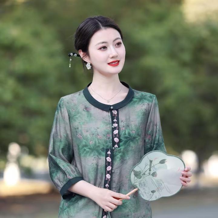 夏季新中式文艺复古薄款小衫气质显瘦印花大码中袖减龄洋气上衣女