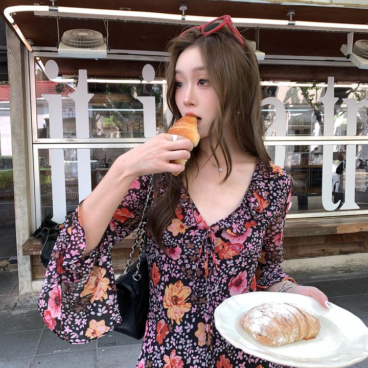 【花野序曲】RARE ZZ 气质长袖v领经典印花波点木耳长袖连衣裙