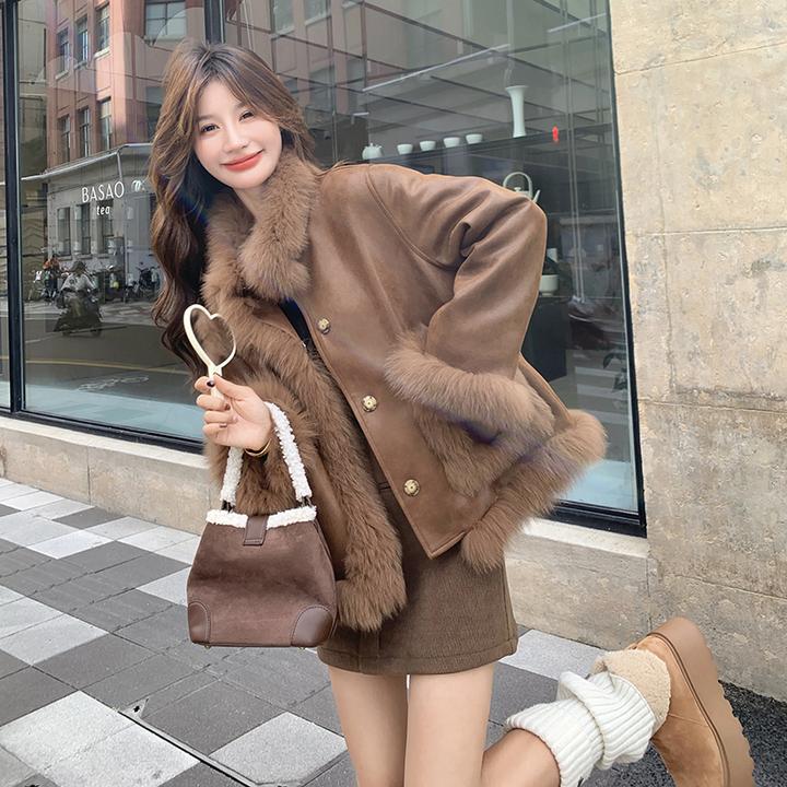 棕色复古仿狐狸毛拼接羽绒服女2025冬高级感皮毛一体90白鸭绒外套