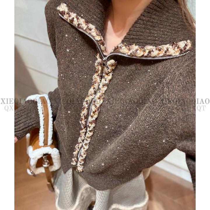 谢荞荞「法香赫拉」绵羊毛秋冬新款大翻领设计满天星针织双拉链外套
