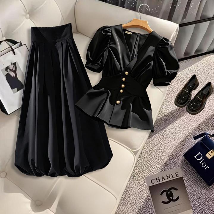 2025夏季高级感洋气时尚百搭法式收腰显瘦衬衫高腰黑色花苞裙套装