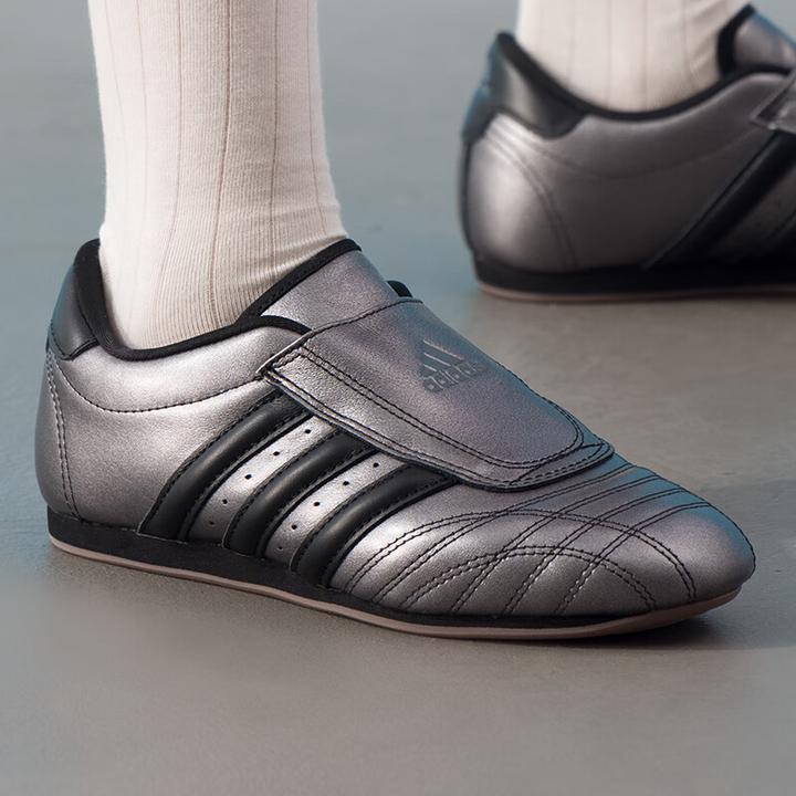 adidas/阿迪达斯 TAEKWONDO LACE W 休闲鞋薄底跆拳道文化运动鞋