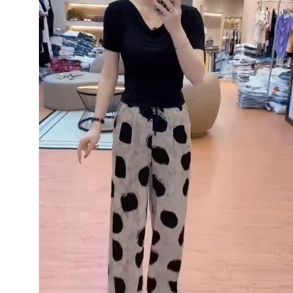 新款时尚气质洋气宽松显瘦上衣休闲裤子女装1