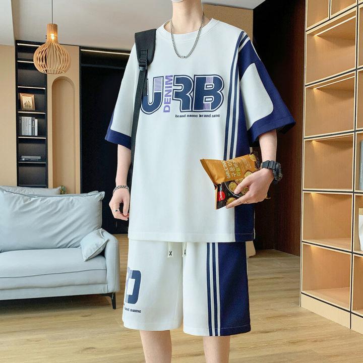 夏季短袖t恤男孩青少年潮流帅气一整套穿搭男装学生运动休闲夏装