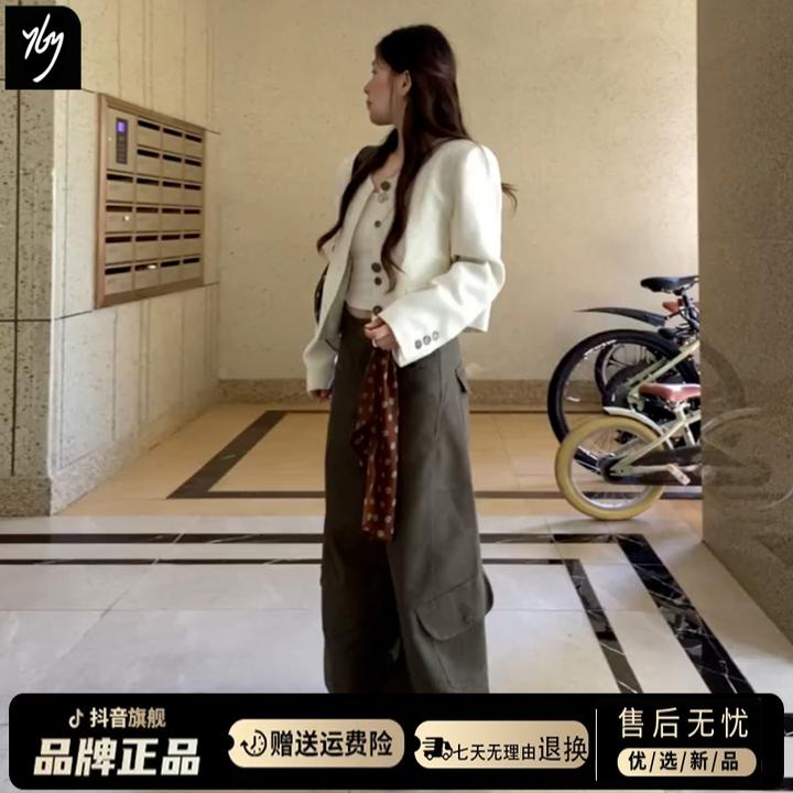小香风高级感白色外套女春秋新款设计感法式修身显瘦短款chic上衣