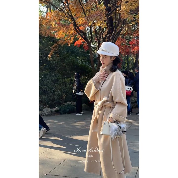 Innstudios“秋叶大衣”氛围感高端羊绒羊毛水貂毛领中长驼色大衣