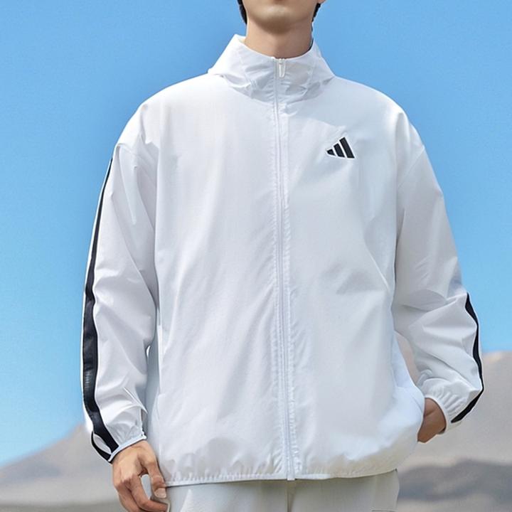 Adidas阿迪达斯男外套2025新款运动休闲三条纹连帽风衣夹克JF3682