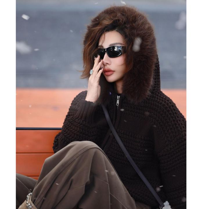 七奈 「波迪」法式百搭简约合身连帽开衫毛衣QN13708