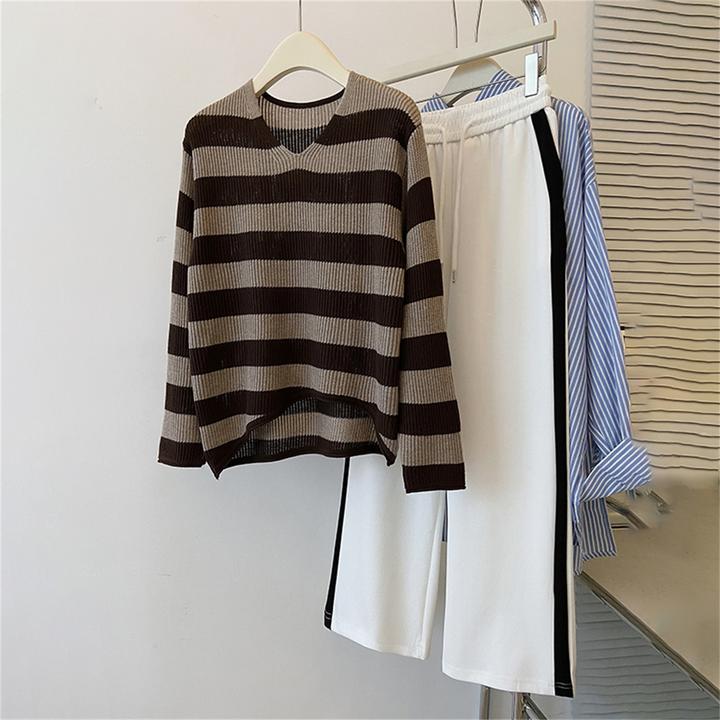 休闲风遮肉减龄套装女春秋长袖条纹针织衫宽松显瘦阔腿卫裤两件套