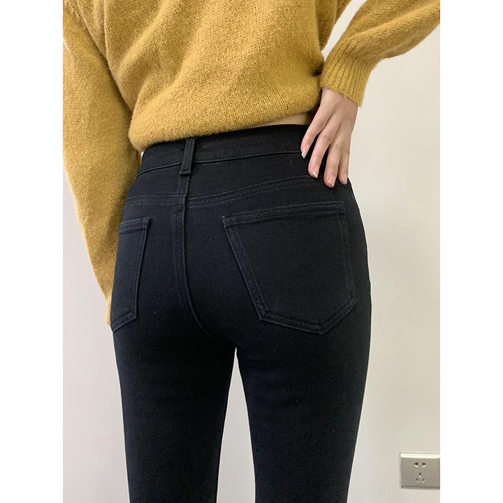 黑色微喇牛仔裤女春秋2025年新款高腰显瘦爆款小个子马蹄喇叭裤子